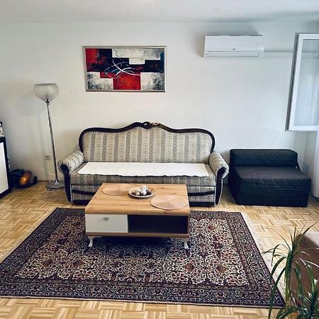 Apartment Etna! Near To Airport سراييفو المظهر الخارجي الصورة